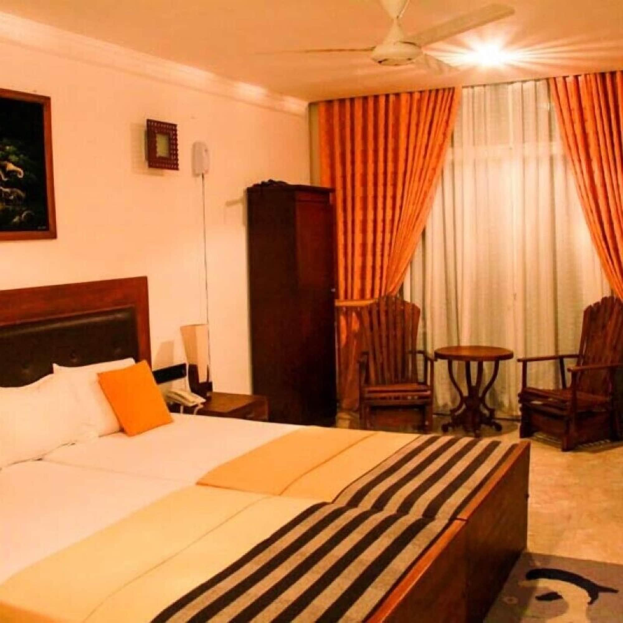 Ceylan Lodge Anurâdhapura Extérieur photo
