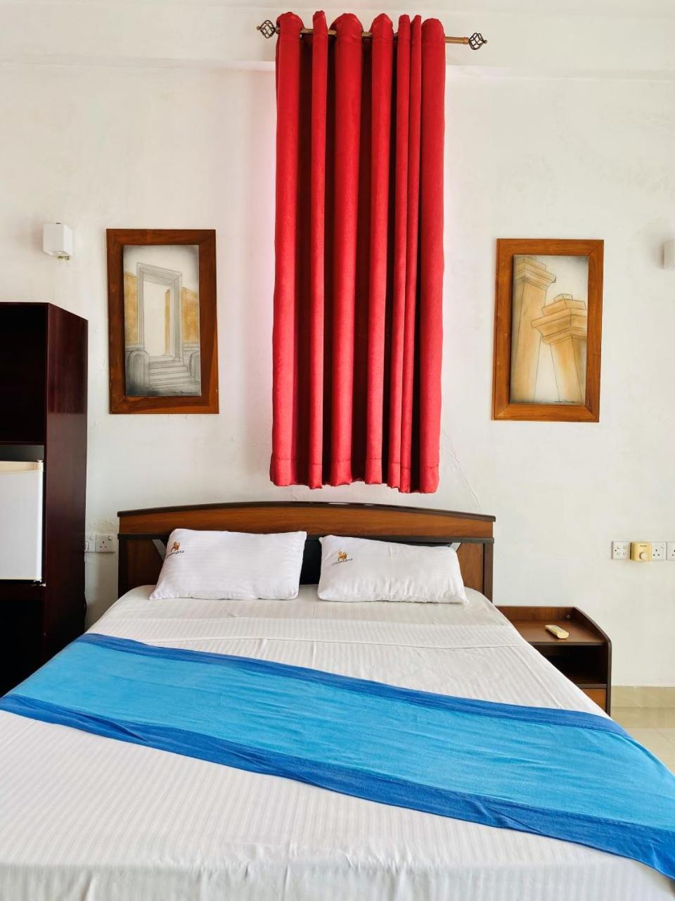 Ceylan Lodge Anurâdhapura Extérieur photo