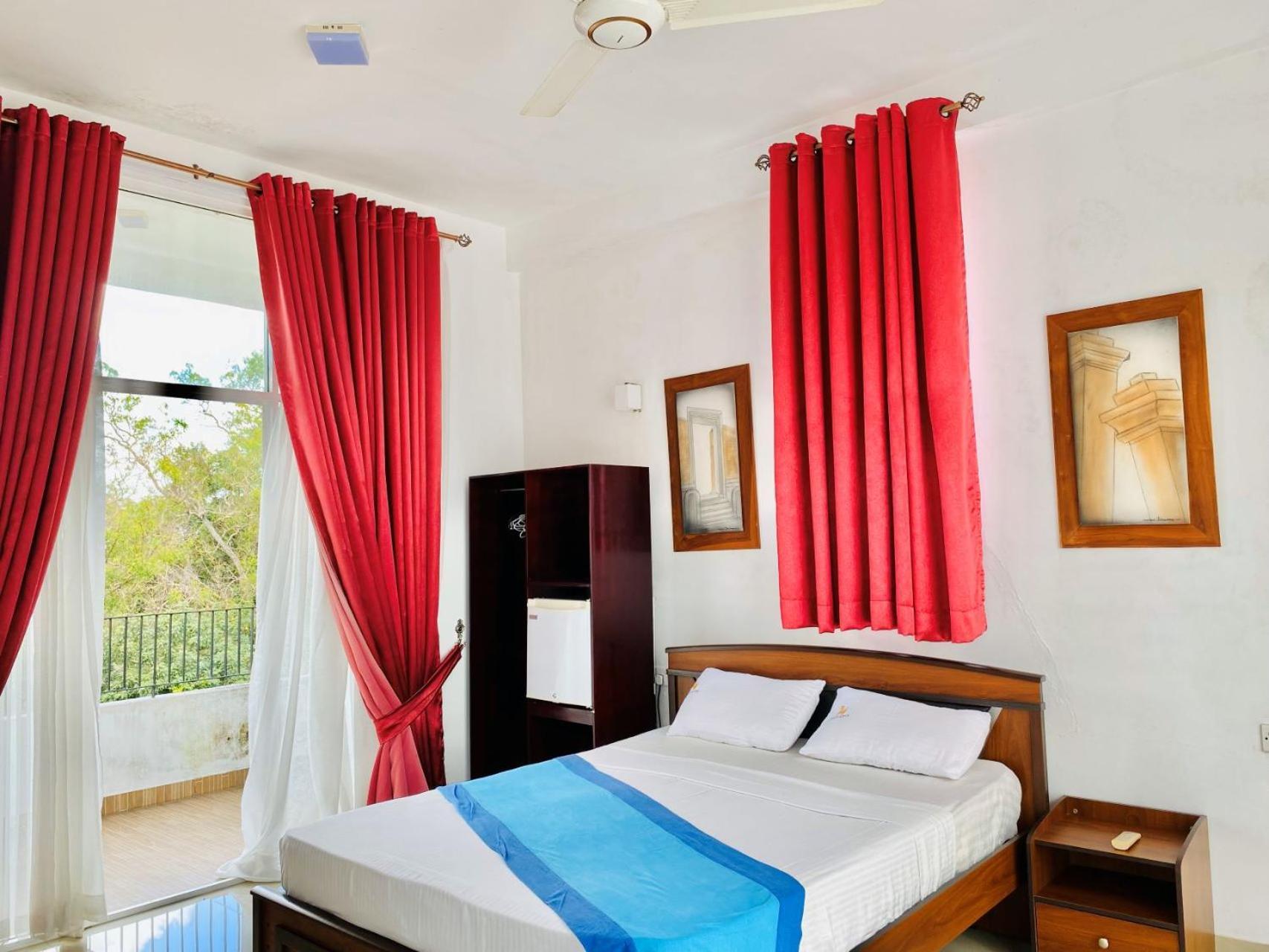 Ceylan Lodge Anurâdhapura Extérieur photo