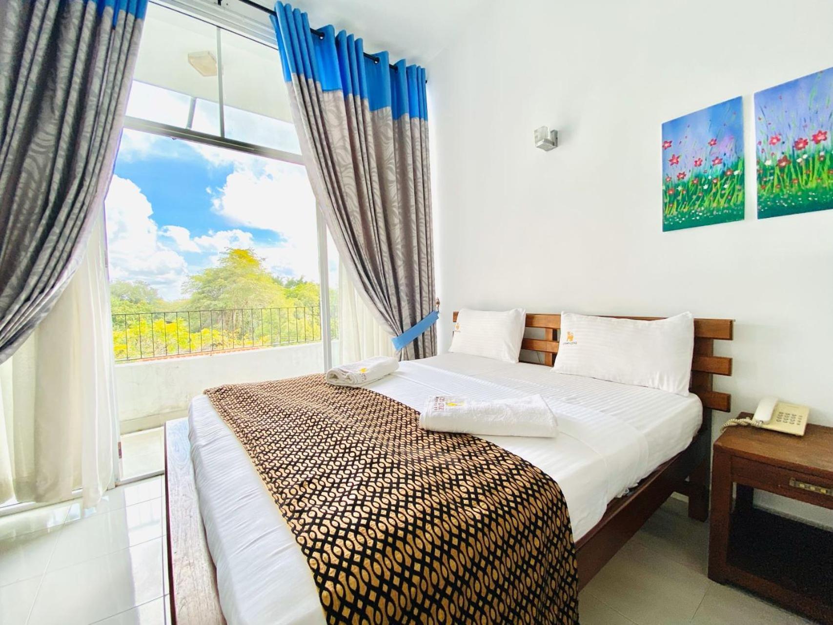 Ceylan Lodge Anurâdhapura Extérieur photo