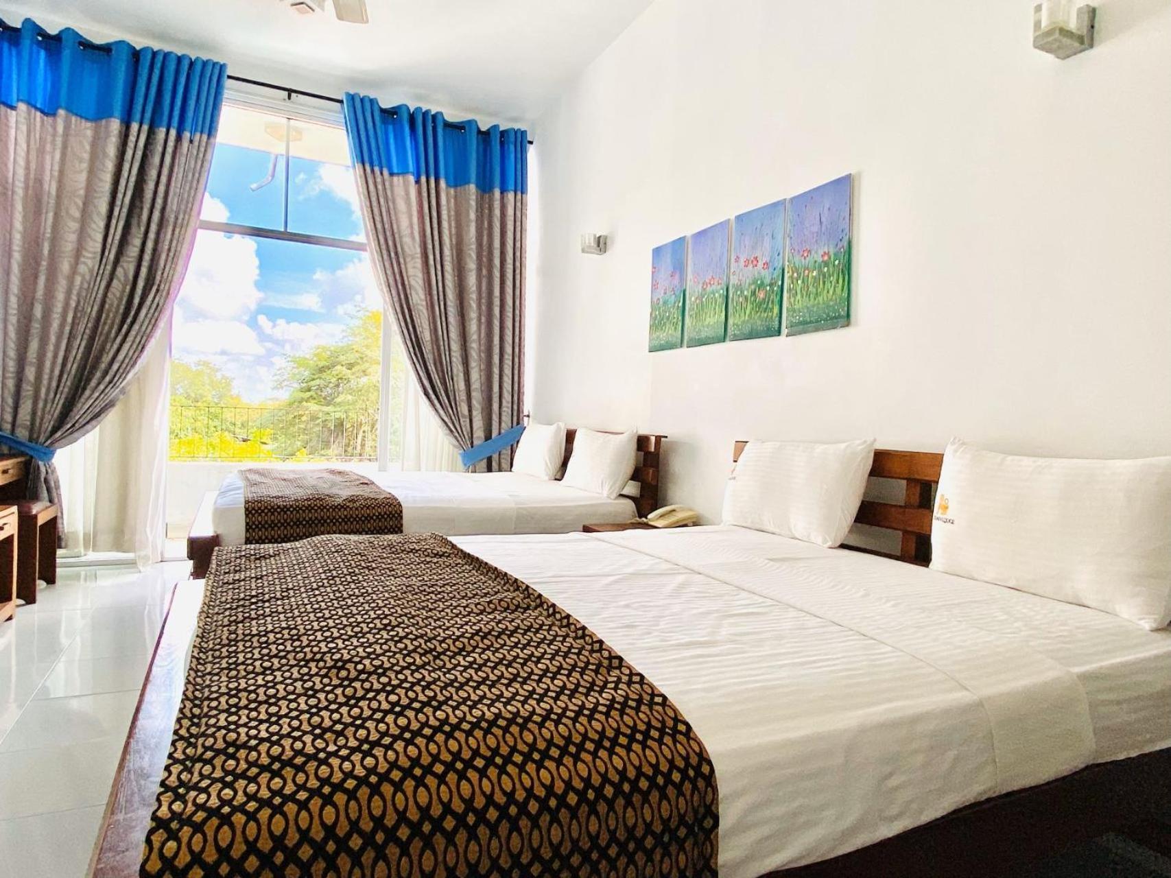 Ceylan Lodge Anurâdhapura Extérieur photo