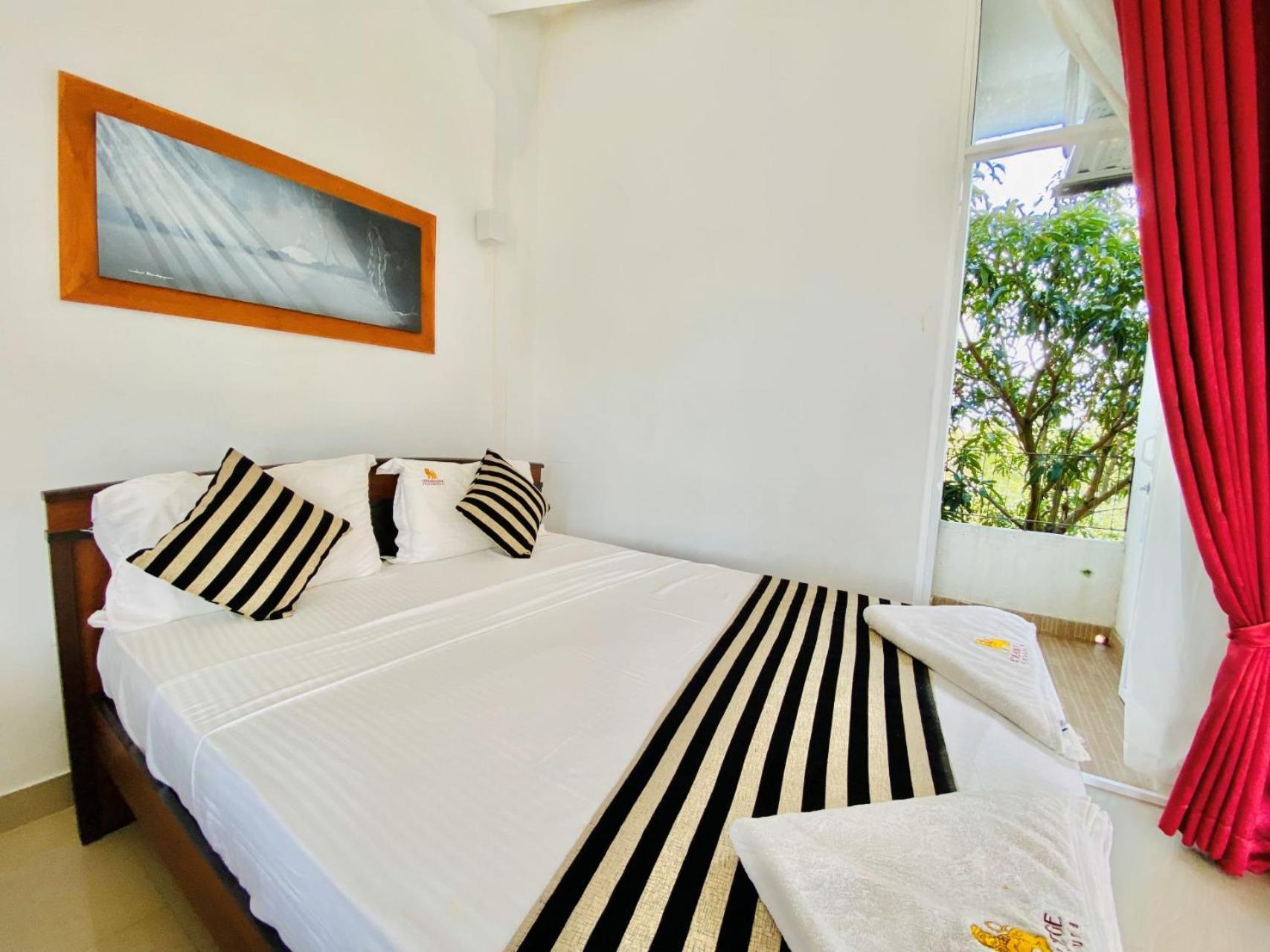Ceylan Lodge Anurâdhapura Extérieur photo
