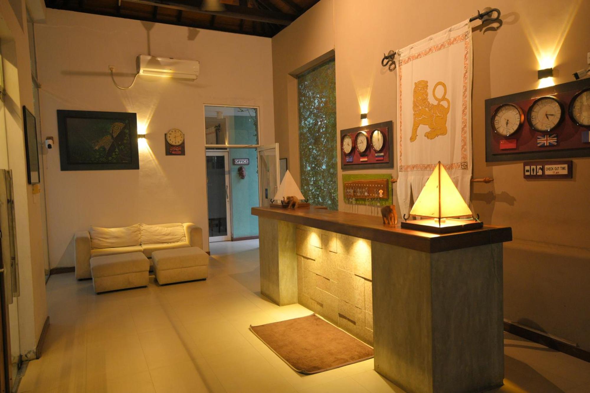 Ceylan Lodge Anurâdhapura Extérieur photo
