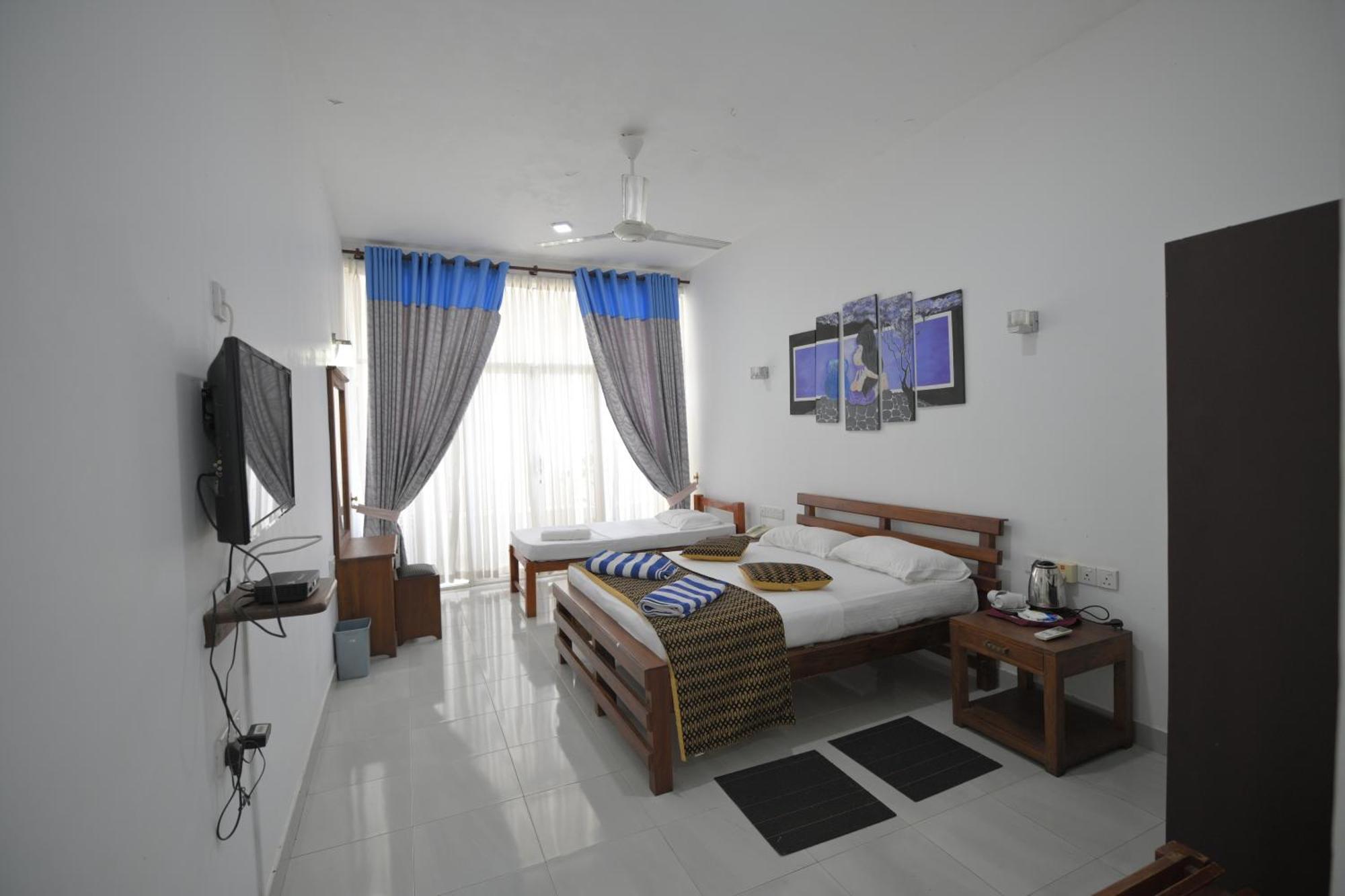 Ceylan Lodge Anurâdhapura Extérieur photo